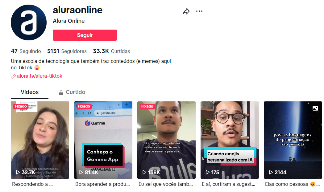 Captura de tela da página inicial do TikTok da Alura.