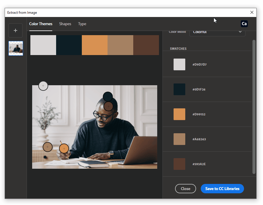 Gif que mostra a foto de uma pessoa, em uma mesa com computador e escrevendo em papéis. No menu lateral do Indesign, é mostrada a ferramenta Color Themes, cujas cores são selecionadas e a partir das cores que aparecem na imagem: marrom, preto, branco, bege.