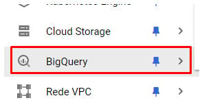 Menu de recursos da nuvem Google com um destaque, através de um retângulo vermelho, a opção para acesso ao Bigquery.