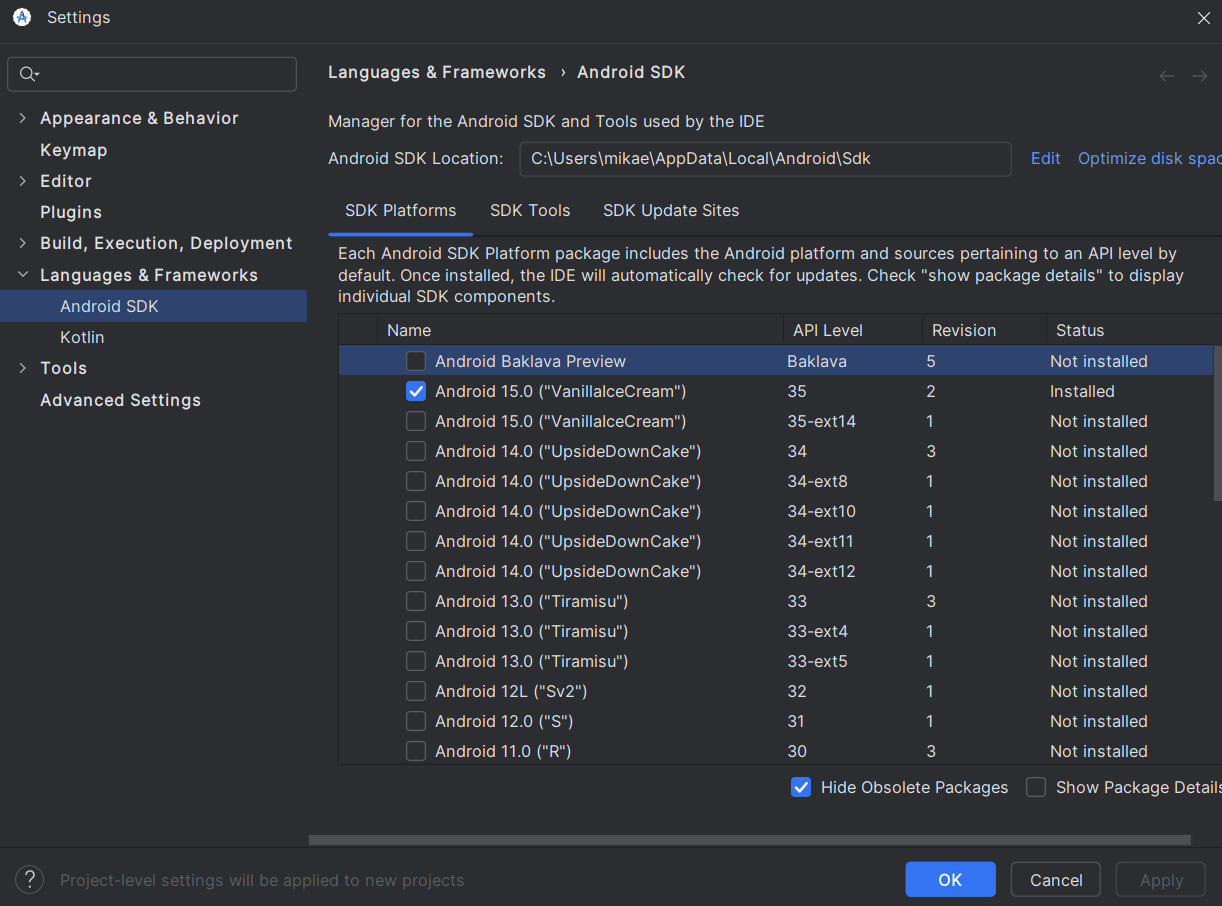 Tela de configurações do Android Studio exibindo o gerenciador do Android SDK. A lista mostra diferentes versões do Android, incluindo "Android 15.0 (VanillaIceCream)" e "Android Baklava Preview", com algumas versões instaladas e outras não instaladas.