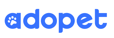 Logotipo da empresa Adopet, com fonte em cor azul e a letra “a” tem uma marca de pata de gato.