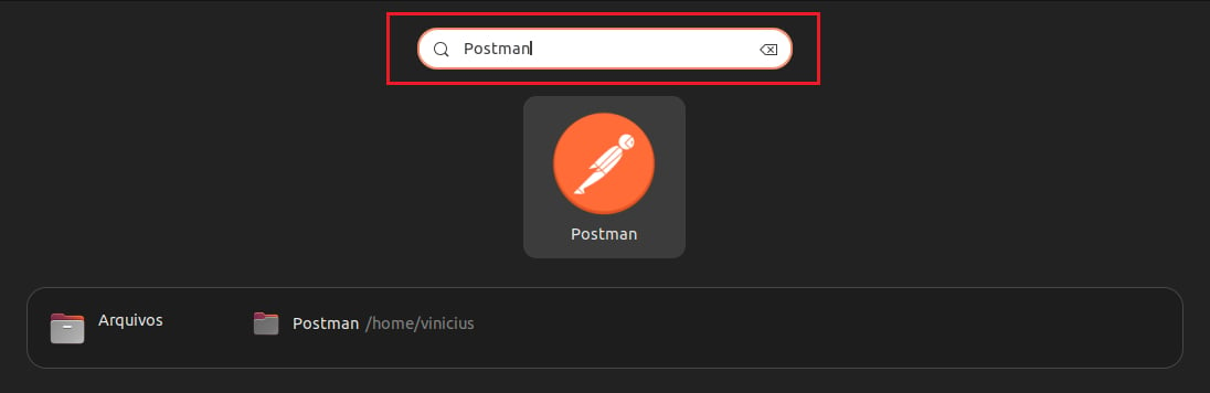 Imagem da barra de pesquisa do Linux em destaque, com o nome Postman digitado e logo abaixo o atalho do Postman.