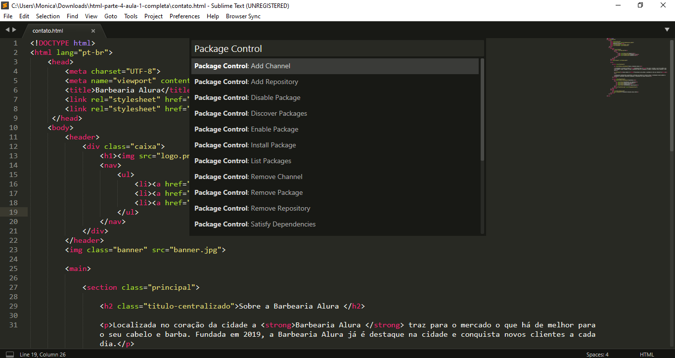 Janela do Command Palette com Package Control escrito na barra de pesquisa e com uma lista de comandos disponíveis, sobrepondo a tela do Sublime Text com trechos de código HTML.