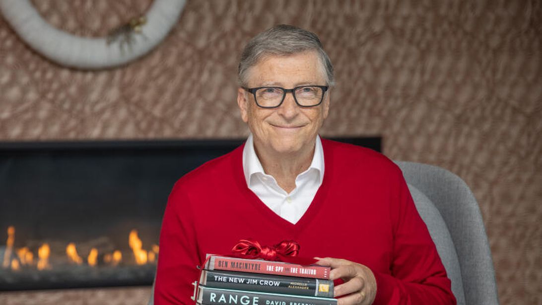 bill gates com o livro range