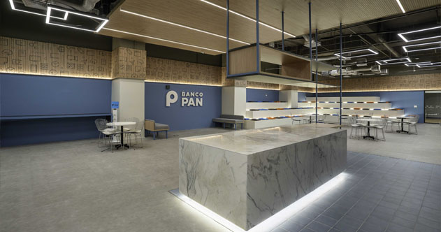 Uma foto do escritório do Banco PAN